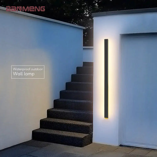 Stylish Waterproof Outdoor Wall Lamp